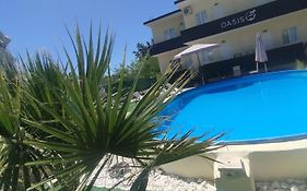 Oasis Luxury Apartments